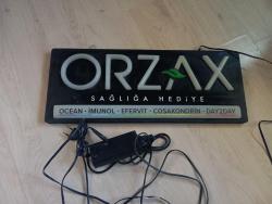 orzax ışıklı tabela . çalışır durumda. uzun kablosu var 55x21cm