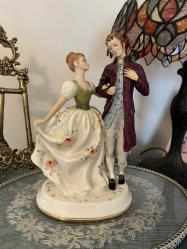 Royal Doulton biblo