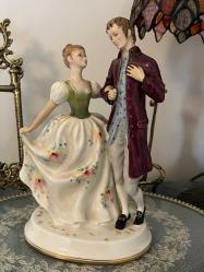 Royal Doulton biblo