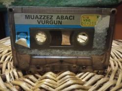 MUAZZEZ ABACI - VURGUN KARTONETSİZ KASET