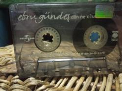 Ebru Gündeş - Dön Ne Olur KARTONETSİZ KASET
