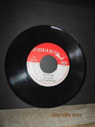 MEVLİDİ ŞERİF SÜLEYMAN ÇELEBİ HAFIZ BAYRAM KOCA ALLAH ADIN BAHRİ / NUR BAHRİ 45 DEVİR PLAK