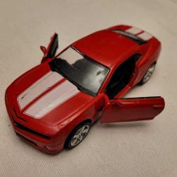 DAĞILAN KOLEKSİYONDAN MODEL ARABA. FIRSATTIR.