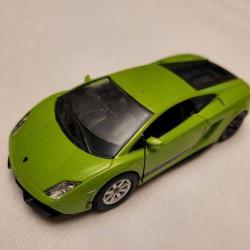 DAĞILAN KOLEKSİYONDAN MODEL ARABA - FIRSATTIR DEĞERLENDİRİN.