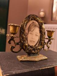 Antika Pirinç Çerçeveli Şamdan