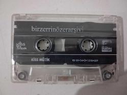 Bir ZERRİN ÖZER Arşivi - KASET  ( Kartonetsiz )