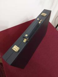 Siyah Deri Çanta Tavla