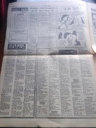 Son Saat Gazetesi - Turkish Newspaper - 9 Şubat 1973 - Eskişehir'deki feci tren kazasında şehit olan makinist ve Şeftren'in cesetleri yandığı için emekli maaşı bağlanamadı - kuştepe'de kumar için cinayet - Elizabeth Taylor'ın mücevherlerinin kıymeti 3 milyarı buldu Fotoğrafı - fıkra anlatışı ile meşhur Mahmut Baler ( Bal Mahmut) dilinden kanser ameliyatı geçirdi - Dört ilçedeki odun depoları şehrin dışına çıkarılacak - meclis kulesinde Dün yine 4 milletvekili dövüştü - İstanbul'da bugün nerede eğlenelim eğlence mekanları - İstanbul'da sinema tiyatro programları - Ahmet Bin Salah Tunus cezaevinden nasıl kaçabildi - çok ilginç bir jübile sütyen tam 60 yaşında - O. Nuray Olcay'ın 10. dönem mankenleri büyük başarı gösterdiler - lider Galatasaray Şekerspor'u bekliyor - Ender Konca Fenerbahçe ile antrenmana çıktı fotoğraf - İzmir at yarışları Cumartesi programı - Beynelmilel basketbol hakemimiz Hüsamettin Topuzoğlu Rusya'daki Spartak MTK maçını yönetecek - 1. Amatör küme maçları sonuçlandı