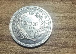 1999 Ay Century – Food Security Hatıra Parası  1999 basım Türkiye Cumhuriyeti 50.000 Lira hatıra madeni para. Koleksiyonluk, temiz durumda. Koleksiyon yapanlar için güzel bir parça.