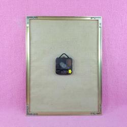 KÜTAHYA PORSELEN KLASİK SÜSLEMELİ DUVAR SAATİ