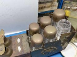 SEDEF KAKMA PİRİNÇ VE AHŞAP DEKORLUK BOYACI SANDIĞI