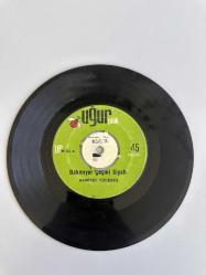 HAMİYET YÜCESES - BAKMIYOR ÇEŞMİ SİYAH, KOPARAN SİNEMİ 45 LİK PLAK