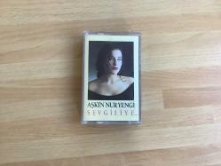 Aşkın Nur Yengi.Sevgiliye…