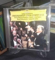 BEETHOVEN: STREICHQUARTETT OP. 131 - 3 OUVERTÜREN / WIENER PHILHARMONIKER - BERNSTEIN / CD ( SARI BANDROL )
