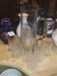 20041-ESKİLERDEN AVRUPA KESME CAM KRİSTAL 6 ADET RAKI KADEHLERİ VE SÜRAHİSİ