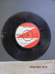 NESRİN SİPAHİ İSTANBULU ARTIK HİÇ SEVMİYORUM / İSTANBUL'A GELSEYDİM 45 DEVİR PLAK