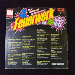 4. Feuerwerk mit 28 heißen Hits