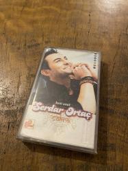 SERDAR ORTAÇ - BENİ UNUT / ÇAKRA - KASET