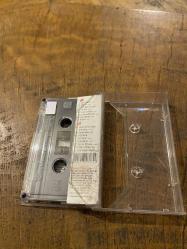 SERDAR ORTAÇ - BENİ UNUT / ÇAKRA - KASET