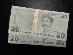 9. EMİSYON 20 TÜRK LİRASI F 001 626327- G 001 463517 ÇİL  TCB 4949