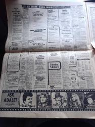 Hürriyet Gazetesi - Turkish Newspaper - 23 Aralık 1979 - yazık Almanları yenildik 2 0 fotoğraflar - Paris turizm müşavirimiz Yılmaz Çolpan öldürüldü olayı Ermeniler üstlendi fotoğraf - İstanbul'da devriye gezen iki askeri öldüren silahlı grup kaçtı - Adalet Partisi Bursa milletvekili Ahmet Emin Dalkıran öldü - Süleyman Demirel Türk İş yöneticileri ile görüştü - Hollanda ve İsveç'te 27 Türk tutuklandı - Nazmi Akıman Havana büyükelçisi oldu - IRA'nın gönderdiği bombalı mektup son anda tesirsiz hale getirildi - NATO'nun çöküşünü Süvari operasyonu durdurdu - pazar konuşmaları yazan Bedii Faik - Hülya Koçyiğit büyük maksimde - Zeki Müren ve Ajda Pekkan Vatan caddesi turistik Lunapark'ta - Neşe Karaböcek Selma Güneri Sevda Ferdağ Uğur Böcekleri çakılda - Sevim Tuna Mustafa Sağyaşar Nazan Şoray Suna Yıldızoğlu Osmanbey Semiramis'te - 40 bin Türk'ün desteklediği milli takımımız ilk 10 dakikada güçlü rakibi Almanya'ya göz açtırmadı - Milli takımlar başantrenörü Sabri Kiraz ilk gol bariz ofsayt