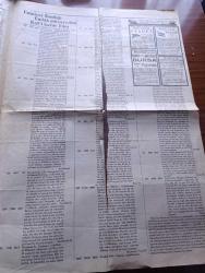 Cumhuriyet Gazetesi - Turkish Newspaper - 31 Temmuz 1932 - buğday müstahsili köylüye düşen vazife yazan Yunus Nadi - Almanya'da Rayiştag intihabı bugün yapılıyor - Hitler Almanya'yı dört dönerek nutuklar söylüyor fotoğraf - Amerika'da hocalık yapan bir Türk kızı Muhittin Hanım fotoğraf - maruf şehir mütehassısı Pr. Agach da İstanbul'un planını yapmaya talip oldu - Gazi köprüsü ihalesi - Gazi mükafatına şimdiye kadar talip olanlardan Şeref Bey ve Abdullah Cevdet bey fotoğraf - gizli harp Alman ve Fransız casusları arasında muharriri binbaşı Ladoux Yazı Dizisi - tarihten sonraki devrin ilk büyük Türk kahramanı Mete kimdir - Bir tereddütün romanı yazan Peyami Safa Yazı Dizisi - Büyük Gazimiz Mustafa Kemal İzmir halkına teşekkür etti - Mussolini bütün valileri değiştirdi - İki Macar komünisti asıldı - tayyareciliğin ilk kahramanlarından Santos Dumont öldü - fındıklarımız aleyhinde Avrupa'da şedit propaganda yapılıyor - Almanya'da bütün dünyanın alaka ile beklediği seçim Hitler kazanacak mı