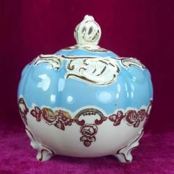 VINTAGE OSCAR SCHLEGELMILCH GERMANY  EL İŞİ ALTIN YALDIZ DEKORLU KAPAKLI BONBONYER , KAPAĞI HASARLI , HÂLİYLE