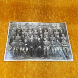 St. MICHEL LİSESİ 1954 TARİHLİ ÖĞRENCİLER VE ÖĞRETMENLERİ SİYAH BEYAZ FOTOĞRAF