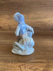 Porselen Çocuk Biblo