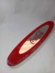 Coca cola ışıklı tabela . Pleksi 42x10 cm Işıkları yanıyor ancak kablosu dipten kesilmiş kablosu yok Kullanılmış ürün resimlerdeki haliyle koleksiyon Dekorluk