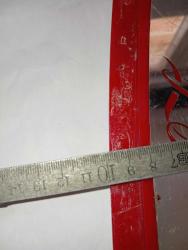 Coca cola ışıklı tabela . Pleksi 42x10 cm Işıkları yanıyor ancak kablosu dipten kesilmiş kablosu yok Kullanılmış ürün resimlerdeki haliyle koleksiyon Dekorluk