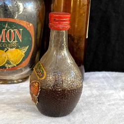 1950 TEKEL Çilek Likörü Şişesi