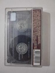 GAZELLER 78 Devirli Taş Plak Kayıtları  ( Ottoman Turkish Vocal Improvisations in 78 rpm Records ) KASET  ''Kalan Müzik''  - Ambalajında