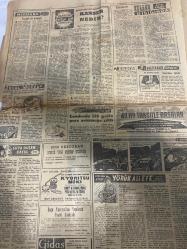TERCÜMAN GAZETESİ - DOĞUM GÜNÜ HEDİYESİ (TURKISH NEWSPAPPER) - 20 TEMMUZ 1963 - SADECE ALTI SAYFADIR -Suna San-Ahmet Kabaklı-Kamran Şenel-Vedat Akın-Murat Sertoğlu-Reşit Aşçıoğlu-HMB-D Wright-Şam İhtilalcilerinden 10u Dün Sabah Kurşuna Dizildiler-Soruz İdama Mahkûm Oldu-40 Bin Lira ile Dolu Çantayı Kapıp Kaçtı-17 Yaşındaki Kız 37 Yaşındaki Bir Adamı Bıçakladı-Meclis Dün Tatile Girdi-Mebuslar Paralarını Dün Aldı-Aynı Yatakta Eşi ve Aşığı ile Kardeş Kardeş Yatıyormuş-32 Dişli ve Bıyıklı Bir Çocuk Doğdu-Adliyede Yaz Tatili Başladı-Kanser Nedir-Londrada 126 Polis Pars Avlamaya Çıktı-3 Sual 3 Cevap Kadınlar Kocalarını Akıllarından Geçeni Okuyabilirler mi-Gün Işığında-Doktorunuz Diyor ki Şekillere Dikkat-Göz Tırmalayanlar Arasında Muhteşem Bir Eğlence Sahası Central Park-Ataköy Dükkânları Satışı-Biz ve Dünya Ufak Görünen Büyük Mesele-Kerbela’dan Sonra 12 İmam-Müthiş İvan-Esrarengiz Aile-Koca Yusuf Avrupa ve Amerika Güreşleri-Yörük Ali Efe-Milli Lig Maçları 24 Ağustosta Başlıyor-Transfer Piya