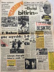 TERCÜMAN GAZETESİ - DOĞUM GÜNÜ HEDİYESİ (TURKISH NEWSPAPPER) - 24 ARALIK 1972 - SADECE DÖRT SAYFADIR -Necip Fazıl Kısakürek-Rauf Tamer-Celal Yardımcı-Cevdet Sunay-Kemal Belgin-Ali Gümüş-Doğan Ersavaş-THY hac uçağı zorla Irak’a indirildi-General Giap öldürüldü-Prof Konuralp elektrik sıkıntısını en çok hasta ve doktorlar çekiyor-Kalp ameliyatı yaparken birden cereyan kesildi-R Hisarında bir kilise ve 5 ev yandı-Kilise vakfında oturan bir kadın kayboldu-Enerji açığı ancak 1982 yılında kapatılabilecek-Kayıp 16 yolcu 70 gün kar yiyerek yaşadı-Korkunç olayın mutlu sonu-Milyoner dul genç aşığı öldürmüş-Fikir bahçesi-Dahilerin divanları-Sovyet Rusya’da yıl dönümü-Dış politika-Kiralık-Yeni binamız size şans getirsin-100000 liralık çekiliş-İslam garazsız olmak insan adil olmak-Önemli meseleler-Üniversite harcı-Üniversite harcı-7 gün kaldı-İstanbul Bankası-Bu işi bitirin-Günün deplasmanı-Eskişehir Beşiktaş-F Bahçe güç sıyrıldı 1 0-Şekerspor ofsayt golle Adana’yı yendi 1 0-Akdağ’ın Avrupa şampiyon