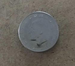 LOT.15 » 1979 CUMHURİYET MADENİ PARALARI 1 LİRA  ÇİLLL KENAR YAZILARI DÜZ