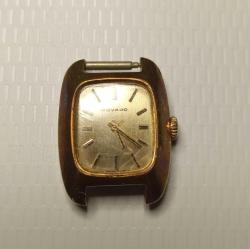 Movado kadın saati (bakım ve onarım gerek)