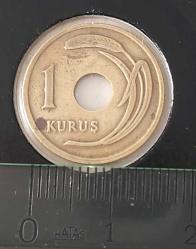 1951 DELİKLİ 1 BİR KURUŞ ORİJİNAL MADENİ PİRİNÇ ÇOK ÇOK TEMİZ 2ŞŞ1VV