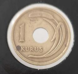 1951 DELİKLİ 1 BİR KURUŞ ORİJİNAL MADENİ PİRİNÇ ÇOK ÇOK TEMİZ 2ŞŞ1VV