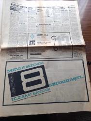 Cumhuriyet Gazetesi - Turkish Newspaper - 22 Mayıs 1969 - oyunlu politika yazan Nadir Nadi Başmakale - Süleyman Demirel AP senato grubunda ağırlığını koydu - Ve Af seçimden sonraya kaldı - Kamil Ocak senatoya giderken mecliste öldü - Apollo 10 ay yörüngesinde - Bülent Ecevit de hesapları ortaya döktü - Ferruh Adalı yargıtay başkanı oldu - İsmet İnönü yorum yok dedi - 27 mayıs'ın provası yapıldı - haydi canım sen de yazan İlhan Selçuk - Pompidou Alain Delon davası - padişah buyruğundan halk iradesine yazan Şükran Soner - Yasin Kutluğ çoban kıyafeti ile ilk meclise gelişi Fotoğrafı - Cumhuriyet devrinde gericilik hareketlerinden birkaç örnek yazan Kemal Zeki Gencosman Yazı Dizisi - Yayın Hayatı - Galatasaray kupa kupa diyor - Pele satılık değildir - Vefalı Zekiye 5 kulüp talip - İonescu Fenerbahçe hakkında konuştu - Avrupa basketbol kupası seçmelerinde Milli takımımız Macaristan'a 69 58 mağlup oldu - Spor bakanlığı kuruması fikri olumlu karşılandı - at yarışları - kupa galipleri kupası