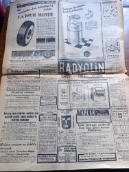 Tasvir Gazetesi - Turkish Newspaper - 23 Aralık 1947 - işçinin durumu ile yakından ilgilenmeyiz yazan Cihad Baban Başmakale - milletvekillerinin tahsisatı arttı - demokratlar ve 35'ler tasarı aleyhinde oy verdiler - 7 yıl 1 ay devam eden sıkıyönetim kalktı 1 2 3 no lu sıkıyönetim mahkemeleri bugünden itibaren tarihe karıştı - sıkıyönetimin tarihçesi - İstanbul'da son 40 yılda 26 sene 14 ay 16 gün idare-i örfiye tatbik edilmiş - polis kadrosuna 400 jandarma verildi - Türkiye'deki gizli komünist teşkilatını tanıtacağız - Namık Kemal'i anma gününde Hamdullah Suphi Tanrıöver mühim bir konuşma yaptı - hakemliği berbat eden unsur para yazan Füruzan Tekil - koleraya karşı Suriye'den gelecek mektup ve mallar tathir edilecek yiyecek maddeleri imha olunacak - sol temayüllü profesörleri senato ihraç edebilecek - Recep Peker'in yeni cevapları bekleniyor - Paris konferansı - Sümerbank paçallarını ne için tek firmaya satıyor - Radyolin diş macunu -İstanbul belediyesi şehir tiyatrosu iki başlı kartal