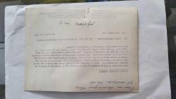 PRENSES DIANA'NIN ORİJİNAL FOTOĞRAFI - ORIGINAL PHOTOGRAPH OF PRINCESS DIANA - 20 x 15 cm EBADINDA - GALLER PRENSESİ, 23 KASIM PAZARTESİ GÜNÜ TETBURY'DE DEVASA BİR ŞEKERLEME TORBASI ALMAK İÇİN DIŞARI ÇIKTI; ANCAK BUNUN PARASINI ÖDEYECEK PARAYI BULAMADI. 1981. - THE PRINCESS OF WALES POPPED OUT FOR A MONSTER BAG OF SWEETS IN TETBURY ON MONDAY NOVEMBER 23 - ONLY TO FIND THAT SHE COULDN'T RAISE THE CASH TO PAY FOR IT. 1981