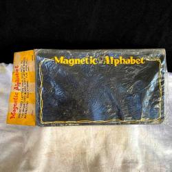 1960 Japon Çocuklar İçin Manyetik Alfabe Panosu