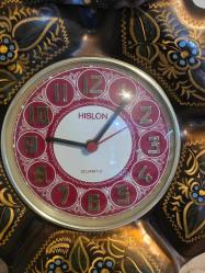 Antika Duvar Saati - HİSLON Marka MİNELİ Kabartmalı Bakır - GECE LAMBALI ÇALIŞIR DURUMDA