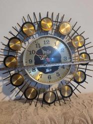 Antika Duvar Saati - VELİS Marka METAL ÇERÇEVELİ GÜNEŞ FORMUNDA ÇALIŞIR DURUMDA