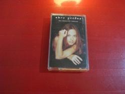 EBRU GÜNDEŞ SEN ALLAHIN BİR LÜTFUSUN KASET