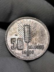 1935 Yılı Gümüş 50 Kuruş Kondisyon Çil