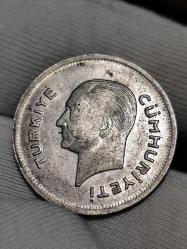 1935 Yılı Gümüş 50 Kuruş Kondisyon Çil