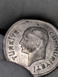 1935 Yılı Gümüş 50 Kuruş Kondisyon Çil