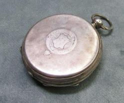 AnTiKa İSVİÇRE AnaHTaR KuRMaLı GÜMÜŞ CEP SAATİ.....ARIZALI